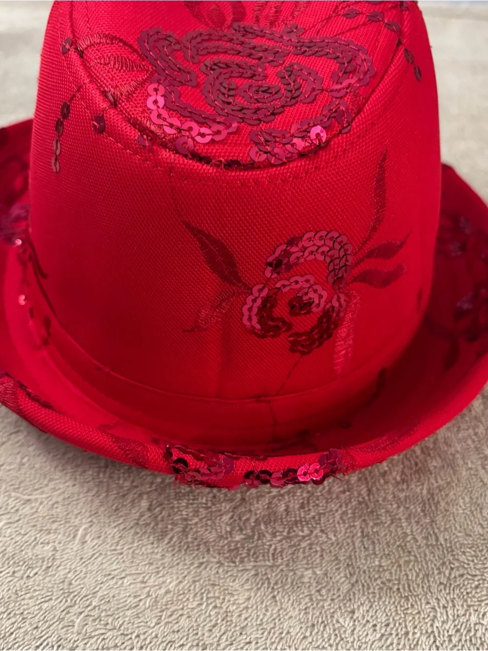 Women’s  Red Sequin Flower Fedora Hat New SZ M/L Embroidered Floral